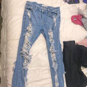 I am selling jeans that you can wear out. From almost famous and a size 3